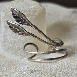 Vintage Navajo Sterling Silver Leaf Cuff Earring